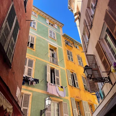 Apartmán Charming Spacious Duplex Vieux Nice, 6 People