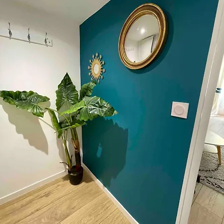 Apartmán Charming Spacious Duplex Vieux Nice, 6 People Nice