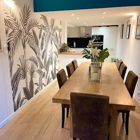 Charming Spacious Duplex Vieux Nice, 6 People Nice