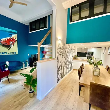 Apartmán Charming Spacious Duplex Vieux Nice, 6 People