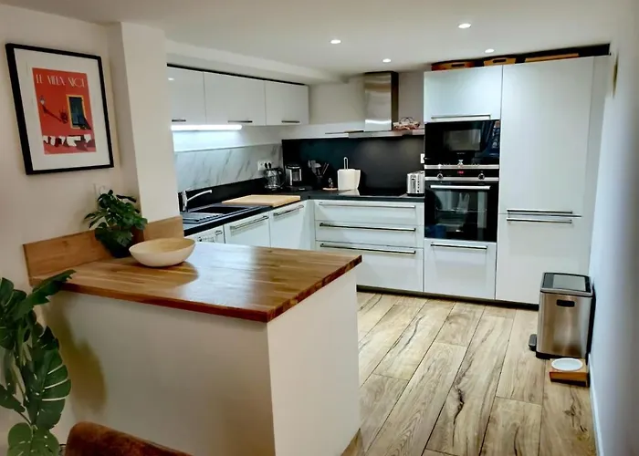 Appartement Charming Spacious Duplex Vieux Nice, 6 People Nice