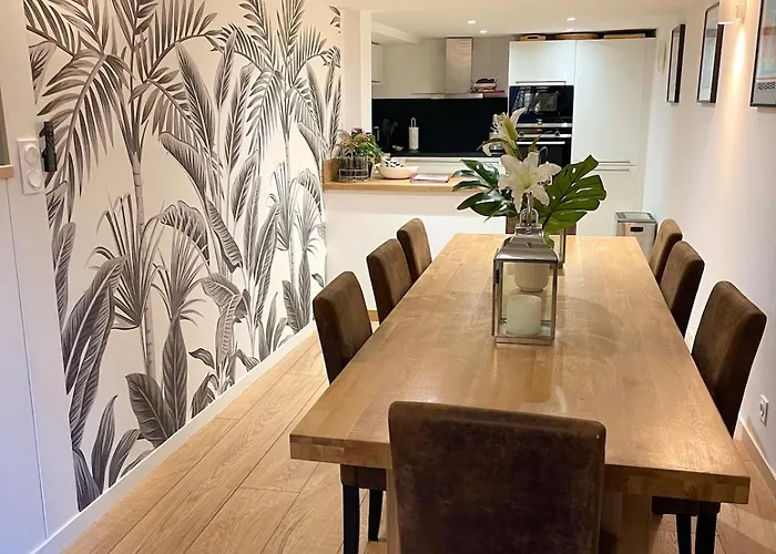 Charming Spacious Duplex Vieux Nice, 6 People Nice