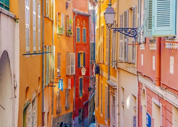 Apartament Charming Spacious Duplex Vieux Nice, 6 People